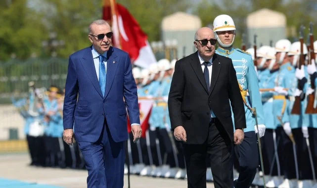 Cumhurbaşkanı Erdoğan, Cezayir Cumhurbaşkanı Tebbun’u Resmi Törenle Karşıladı