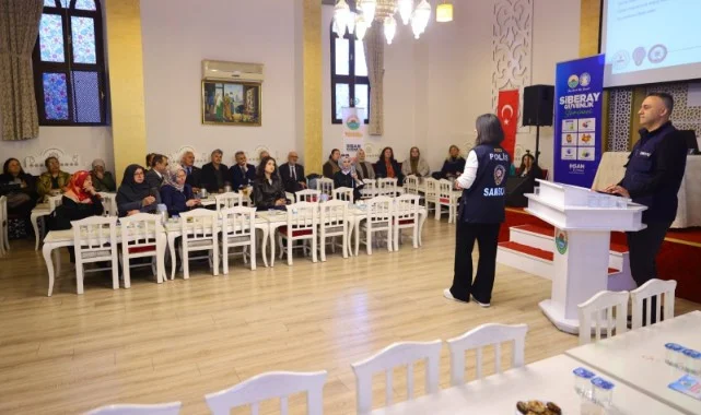 İlkadım’da Güvenli İnternet Anlatıldı