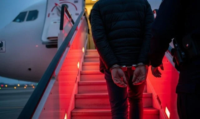 42 Kırmızı Bültenli Dahil 90 Firari Suçlu Türkiye’ye İade Edildi