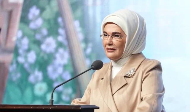 Emine Erdoğan'dan "Sürdürülebilir Bir Gelecek İçin Sıfır Atık" Mesajı