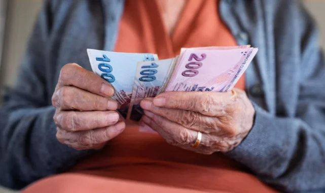 Memur ve Emeklinin Temmuz Zammı Cuma Günü Netleşecek