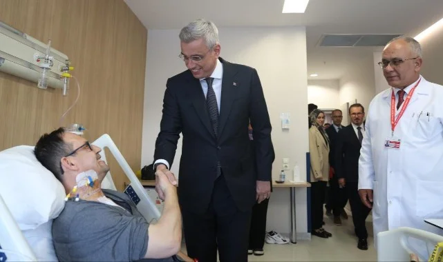 Türkiye'nin İlk Yerli Kalp-Akciğer Makinesiyle İlk Klinik Ameliyat Başarıyla Gerçekleştirildi