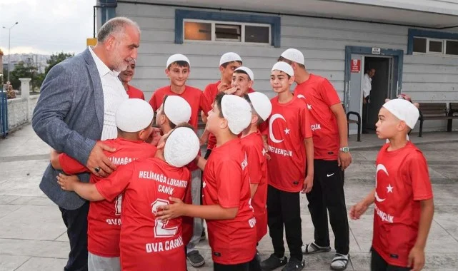 Canik'te Camiye Gelen Hediyeyi Alıyor: Başvuru Süresi Uzatıldı!