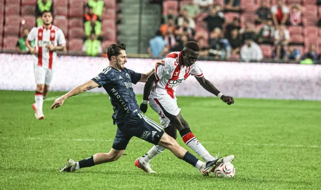Fenerbahçe, Deplasmanda Samsunspor'u 2-0 Mağlup Etti