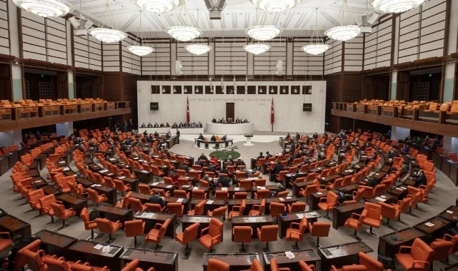 TBMM'de Tarihi Oturum Başladı: "Terörsüz Türkiye" Hedefinde Kritik Adım