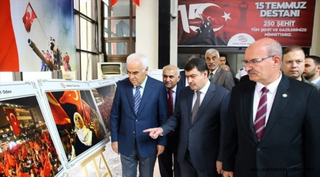 AA'nın 15 Temmuz fotoğraflarından oluşan sergi ATO'da açıldı