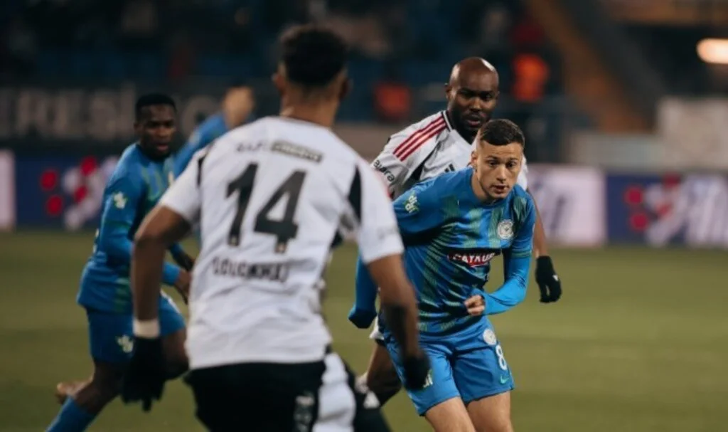 Beşiktaş Rize'de umduğunu bulamadı; yorumlarda Mert Günok öne çıktı!