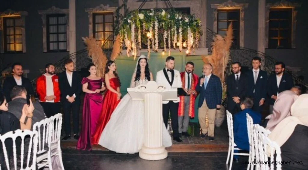 ÇAKIROĞLU VE ERKAN AİLESİNİN MASAL GİBİ DÜĞÜNÜ