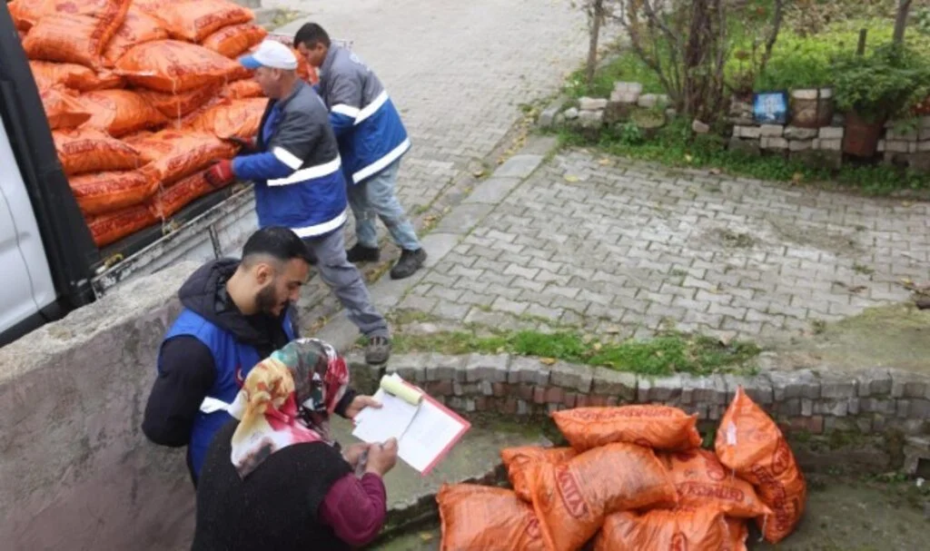 Canik Belediyesi'nden Isınma Desteği 
