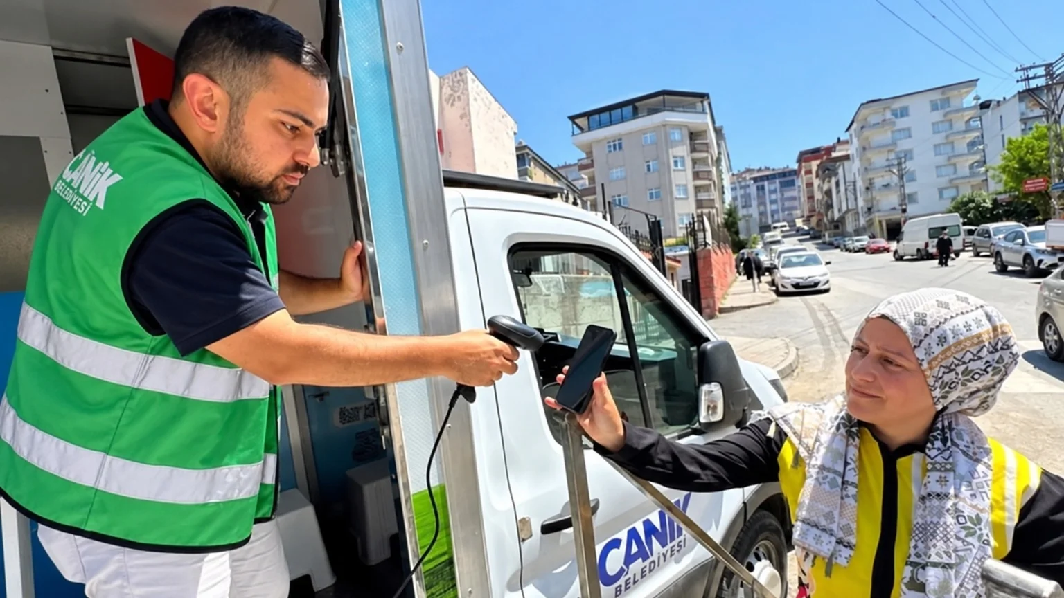 Canik Belediyesi Sıfır Atıkta Liderliğini Sürdürüyor, Aile Bütçesine Katkı Sunuyor
