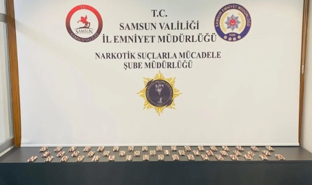 Canik'te Narkotik Operasyonu: 2.632 Sentetik Ecza Yakalandı