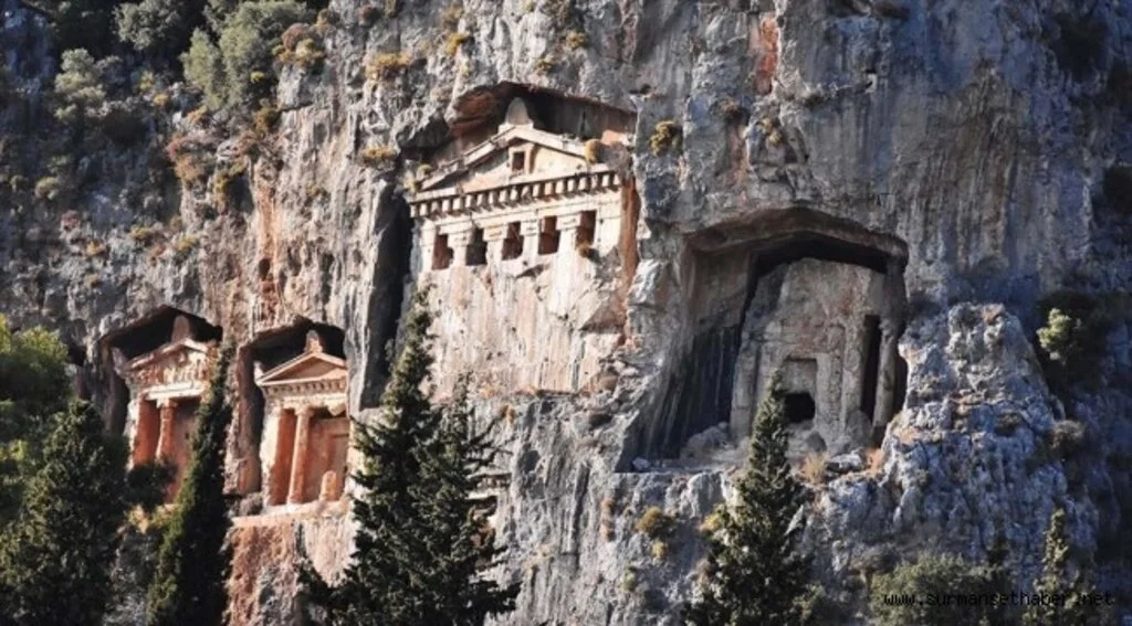 Dalyan'daki 2 bin 400 yıllık kaya mezarları koruma altına alınıyor
