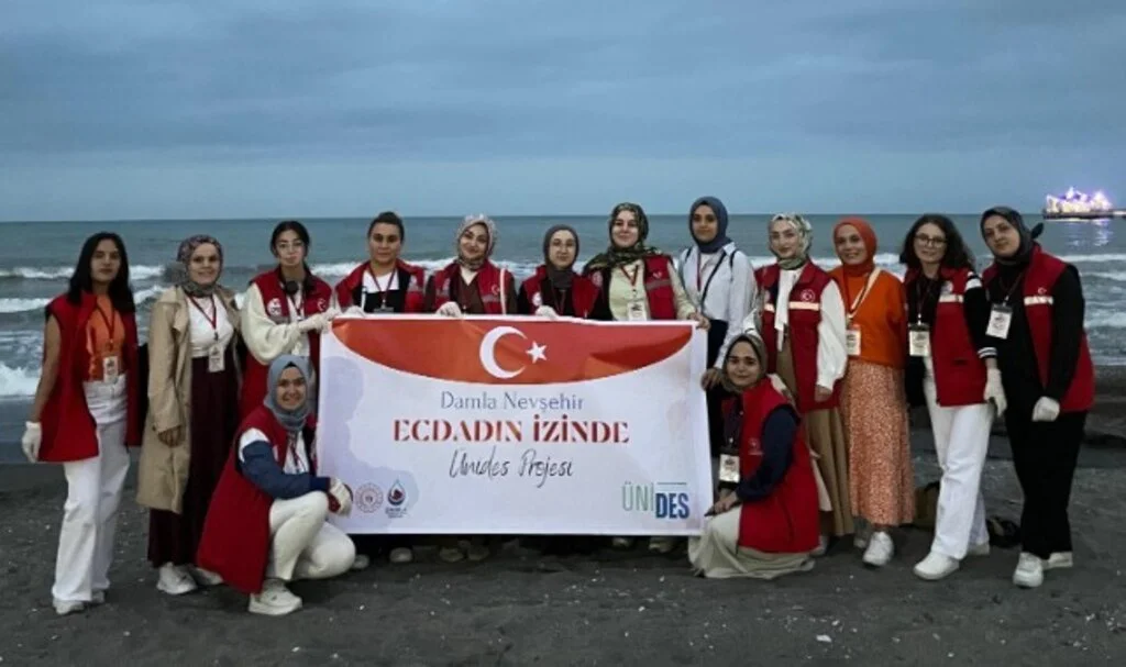 Damla Nevşehir Kulübü'nden Samsun'da Anlamlı Proje: "Ecdadın İzinde" Sahil Temizliği ve Gönüllülük Faaliyetleri