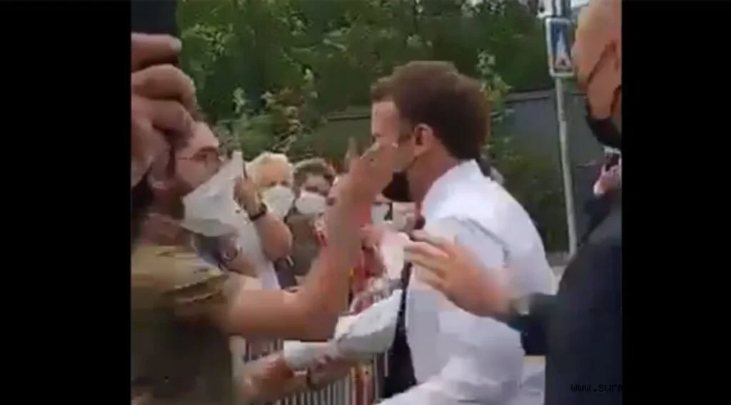 Fransa'da Cumhurbaşkanı Macron'a tokatlı saldırı