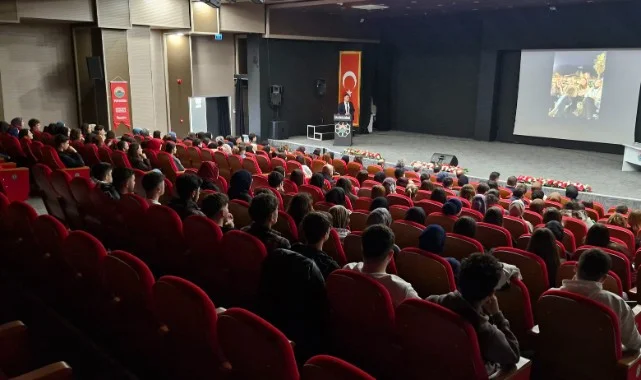 İLKEM Öğrencilerine YKS Öncesi Paragraf Semineri