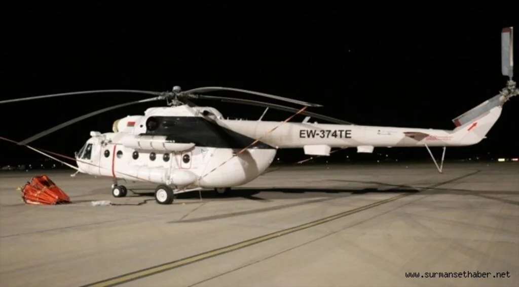Isparta'daki orman yangınına gece görüşlü helikopterlerle müdahale ediliyor