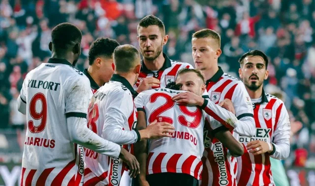 Kırmızı-Beyazlılardan 90+3’te Gelen 3 Puan