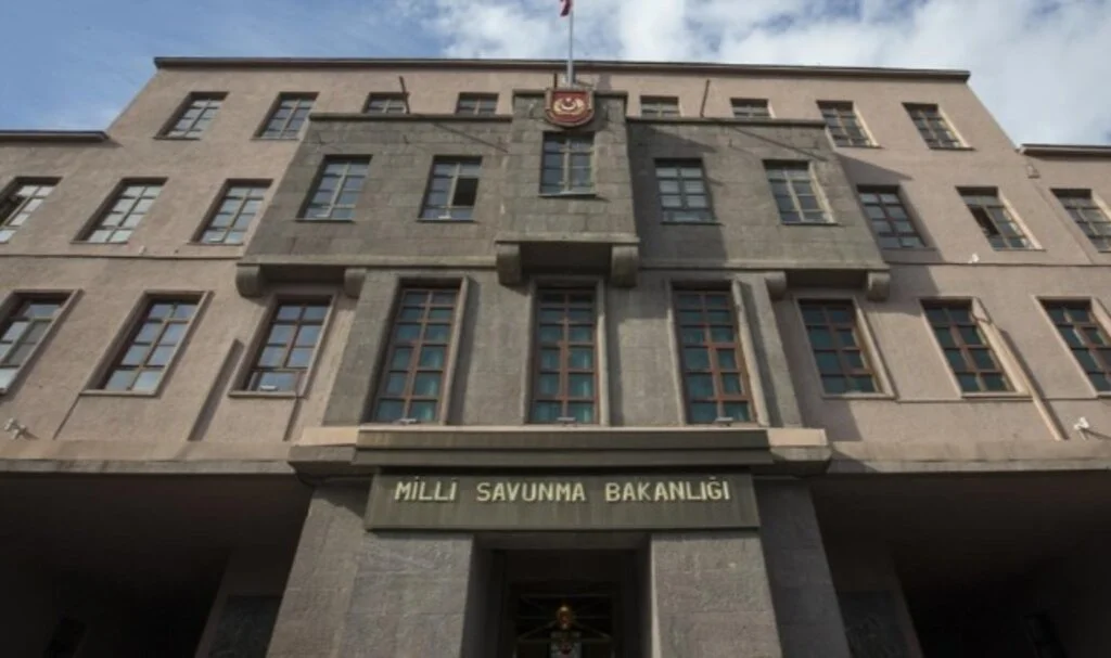 MSB : Kuzey Irak ve Suriye’de 19 terörist etkisiz hale getirildi