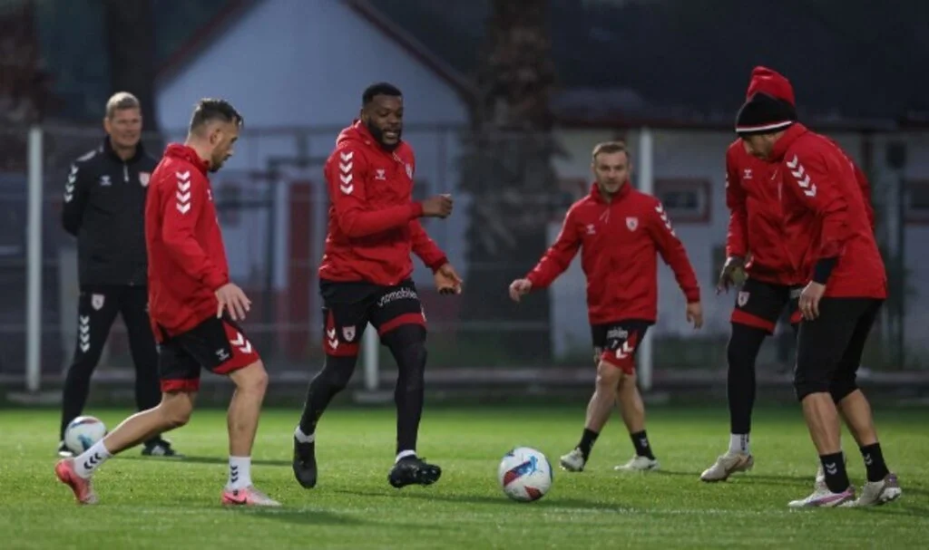 Reis Yönetiminde Samsunspor'dan Sivasspor Öncesi İlk Antrenman