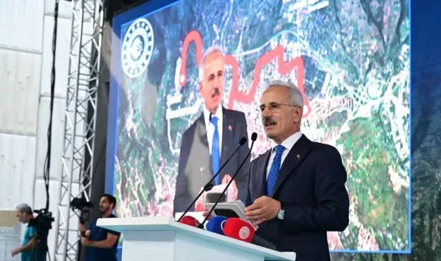 Samsun’da 13,3 Kilometrelik Yeni Tramvay Hattının Temeli Atıldı