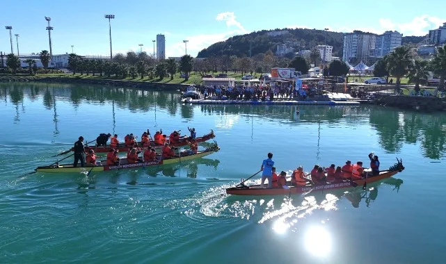 Samsun’da Engelli Bireylere Özel Dragon Bot Yarışları Düzenlendi