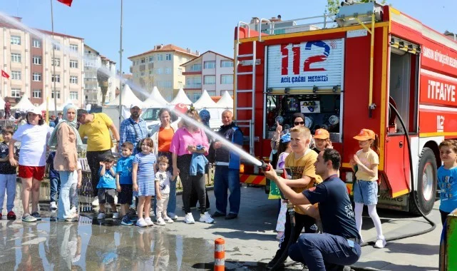 Samsun'da Kültür Sanat Rüzgarı İlçelerde Esti