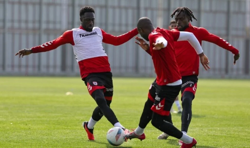 Samsunspor, Galatasaray Maçı Hazırlıklarına Başladı