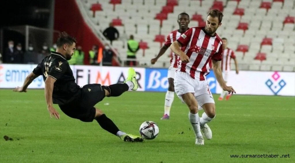 Sivasspor lige iyi başlayamadı 