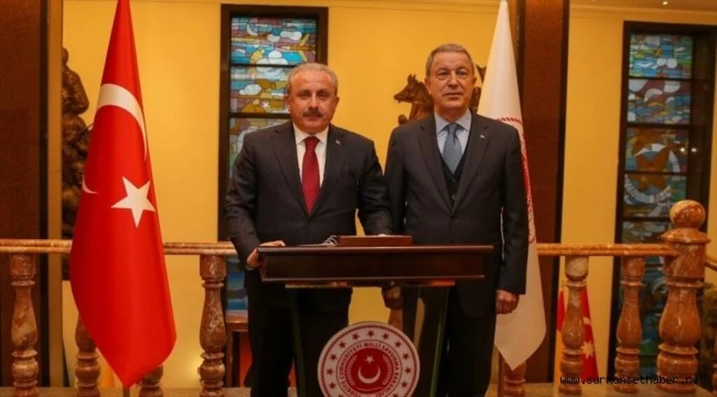 TBMM Başkanı Şentop'tan  Hulusi Akar'a ziyaret