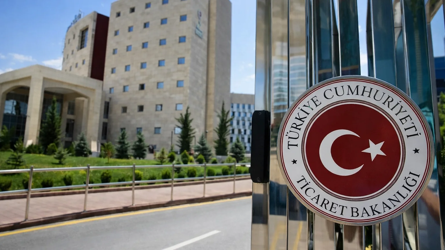 Ticaret Bakanlığı’ndan Aldatıcı Reklamlara 17,2 Milyon Liralık Ceza