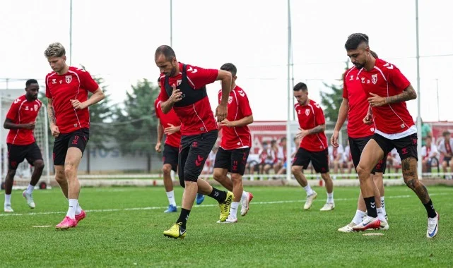 UEFA Play-Off Öncesi Samsunspor’da Yoğun Tempo!