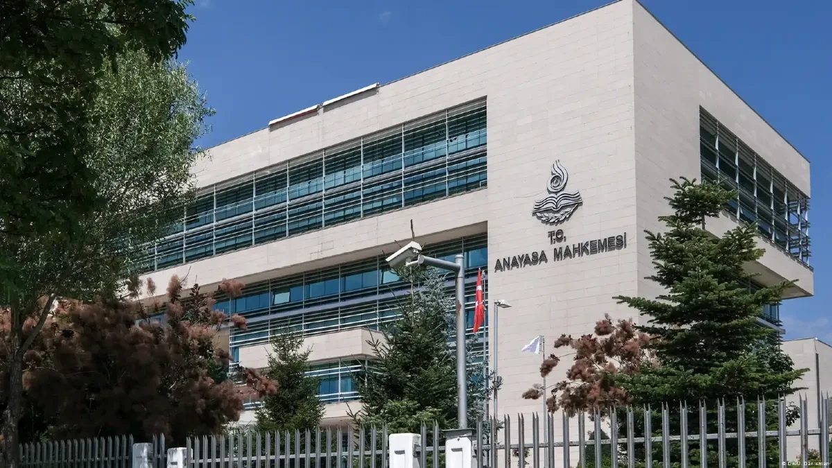 Yeni Parti'nin İsmine İlişkin Başvuru AYM Gündeminde