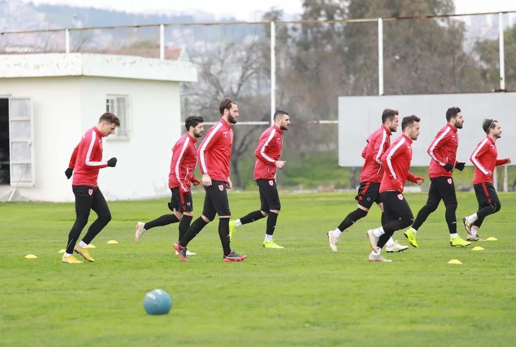 Yılport Samsunspor'da Niğde  maçı hazırlıklarını sürdürdü.