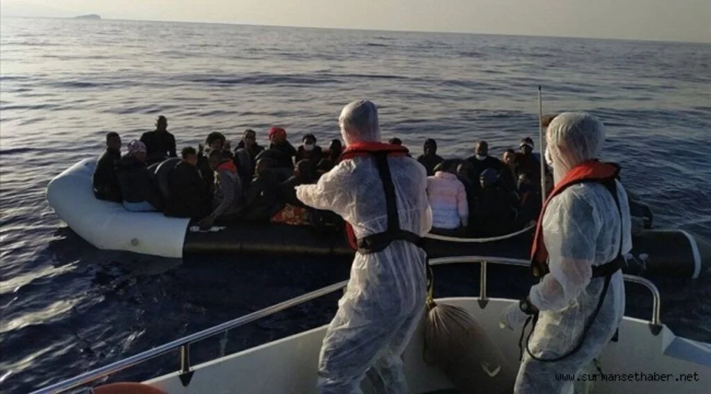 Yunanlıların Ölüme Terk Ettiği Göçmenleri Kahraman Mehmetçik Kurtardı